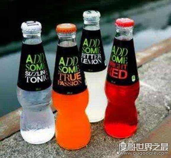世界十大最贵的饮料,最贵的一瓶40万(瓶身用金制造)