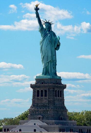 世界十大最受欢迎的雕像,中国关公像已走向世界