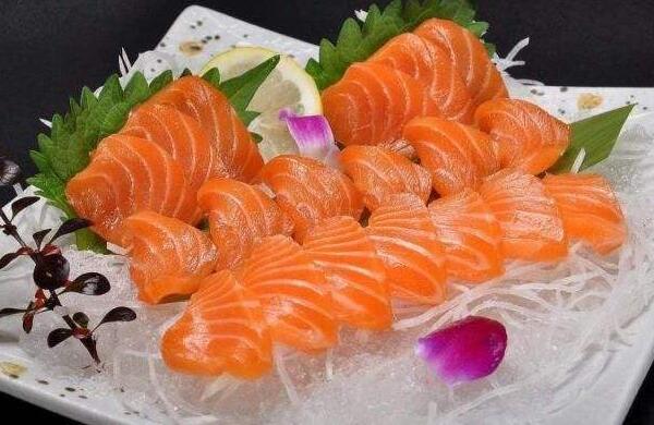 十大最有效的抗癌食物,小酌一杯红酒怡情还能抗癌