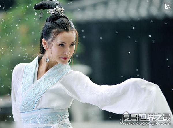 盘点三国演义中的绝命兵器,貂蝉的美貌是最厉害的“兵器”